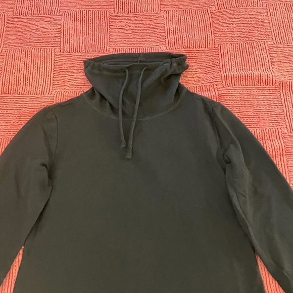 Joe Fresh women’s size small Black tunic sweater Top with loose turtleneck - Picture 5 of 12